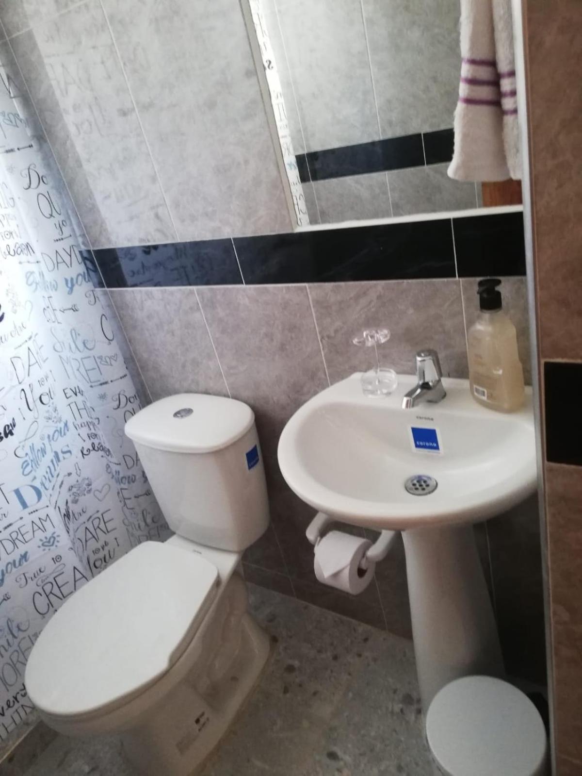 וילה דה לייבה Cemandy Hostal מראה חיצוני תמונה
