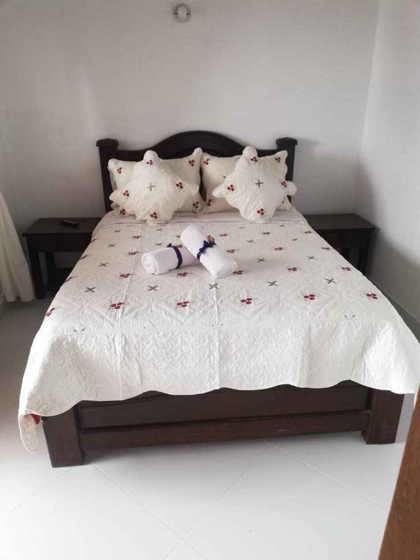 וילה דה לייבה Cemandy Hostal מראה חיצוני תמונה